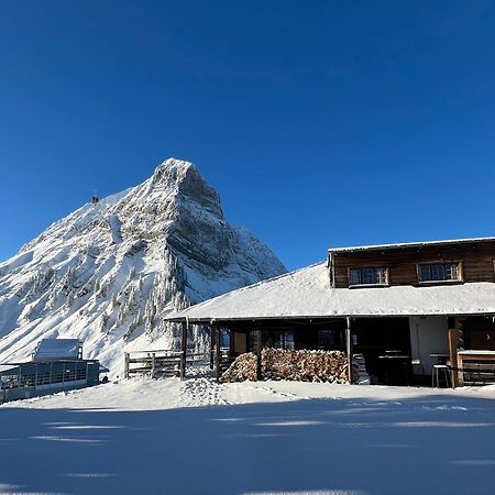 Hotel Refuge De Plan-Francey Moleson Exterior foto