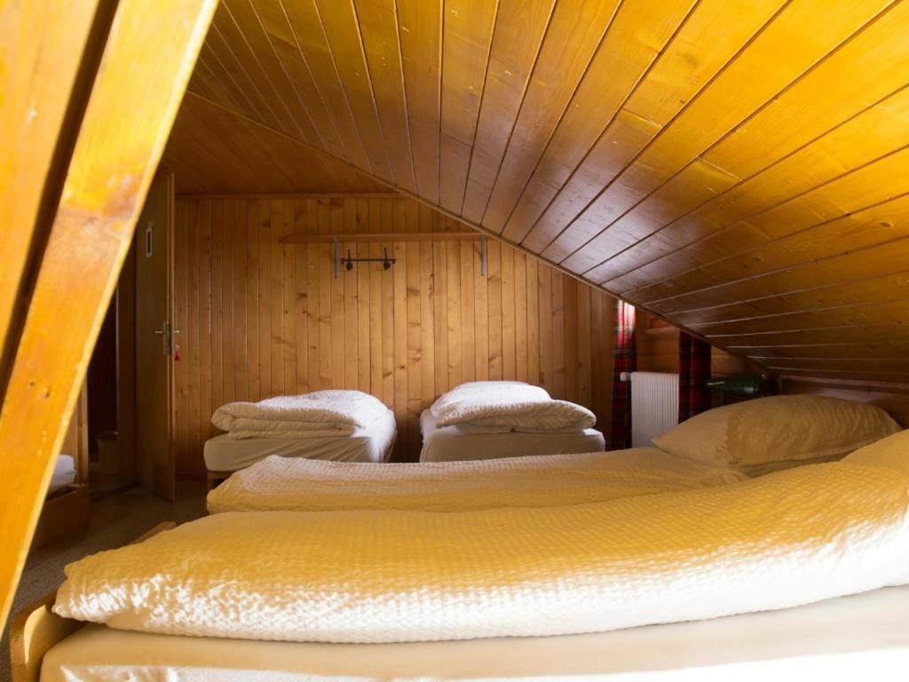 Hotel Refuge De Plan-Francey Moleson Exterior foto